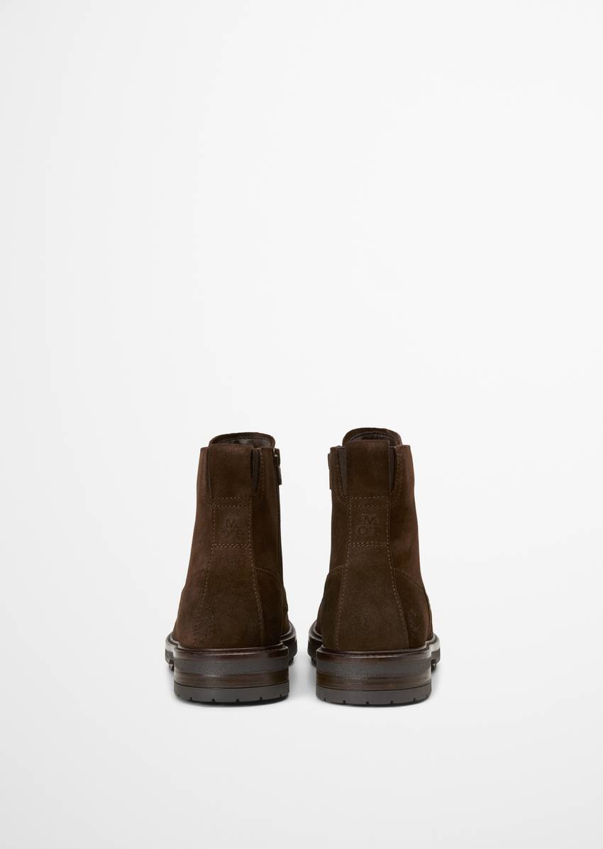 Lace-up boots made from soft suede cowhide