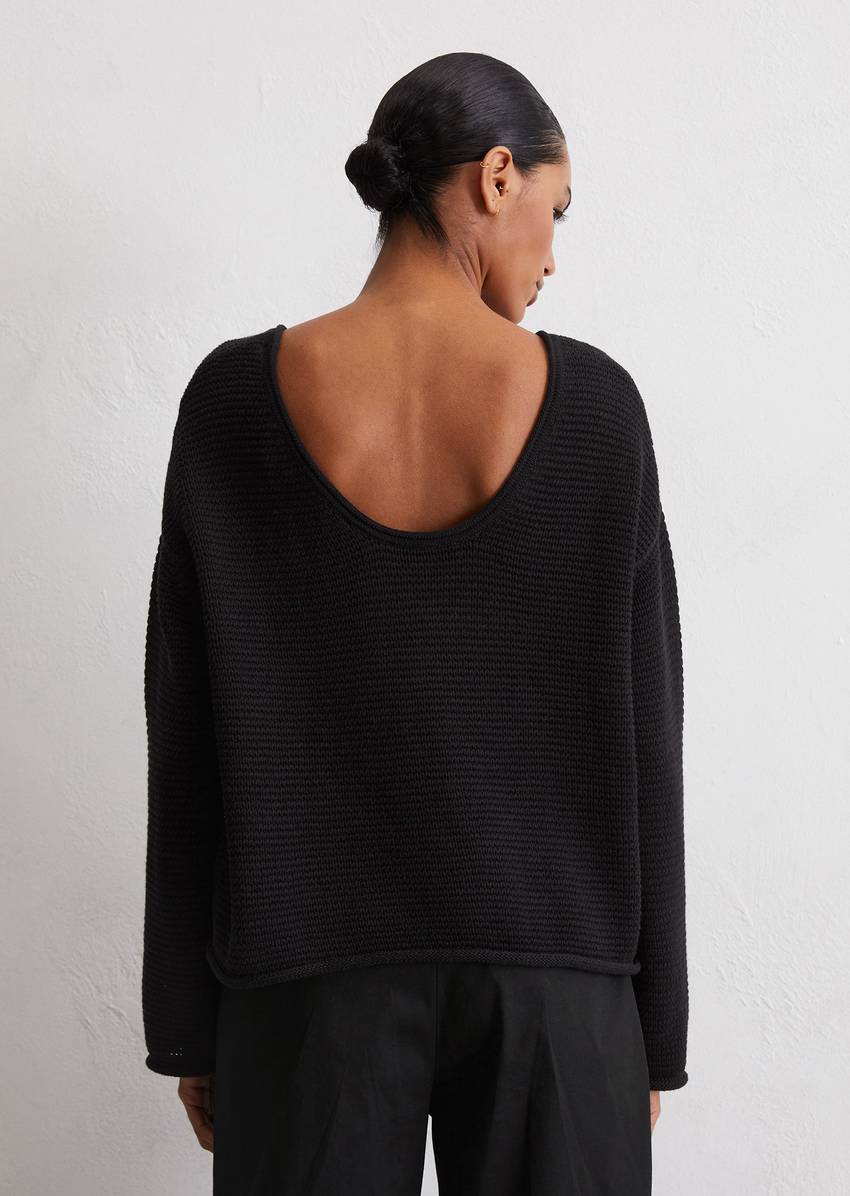 DfC oversize sweater made from organic cotton