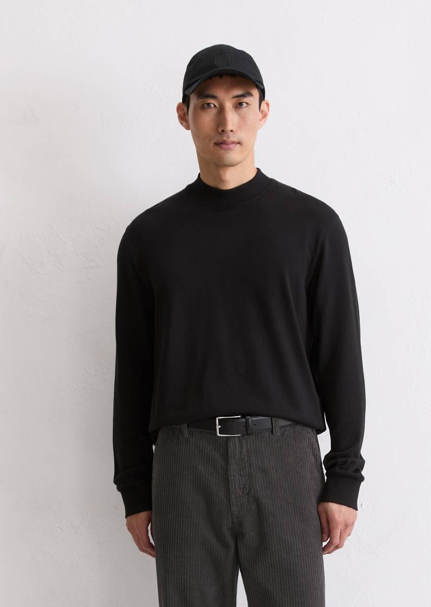 DfC stand-up collar longsleeve regular made from heavyweight organic cotton jersey