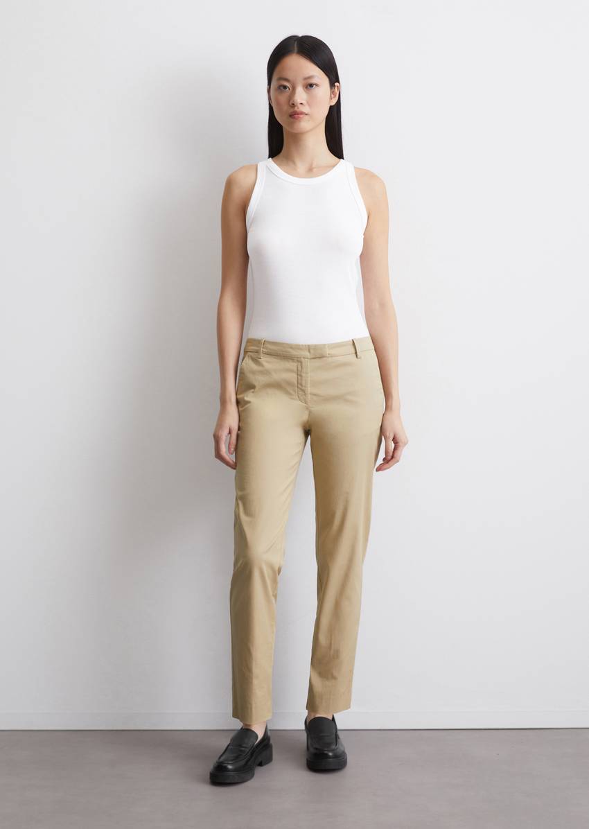 Pants model Torne Tailored made from elastic cotton twill