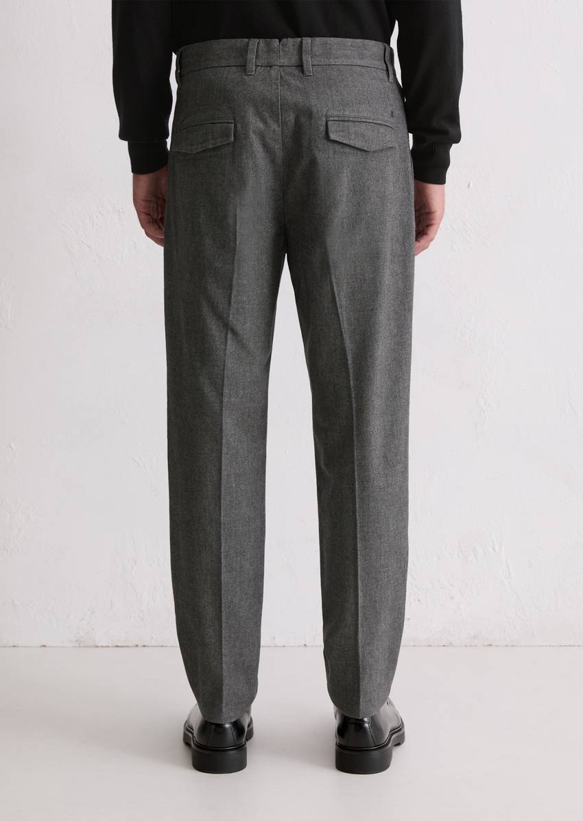 Pants model Belsbo pleats made from organic cotton and viscose