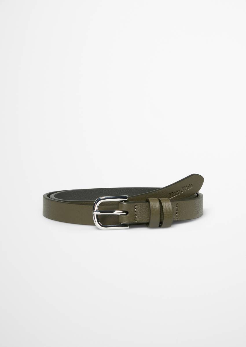 Belt with shiny metal buckle