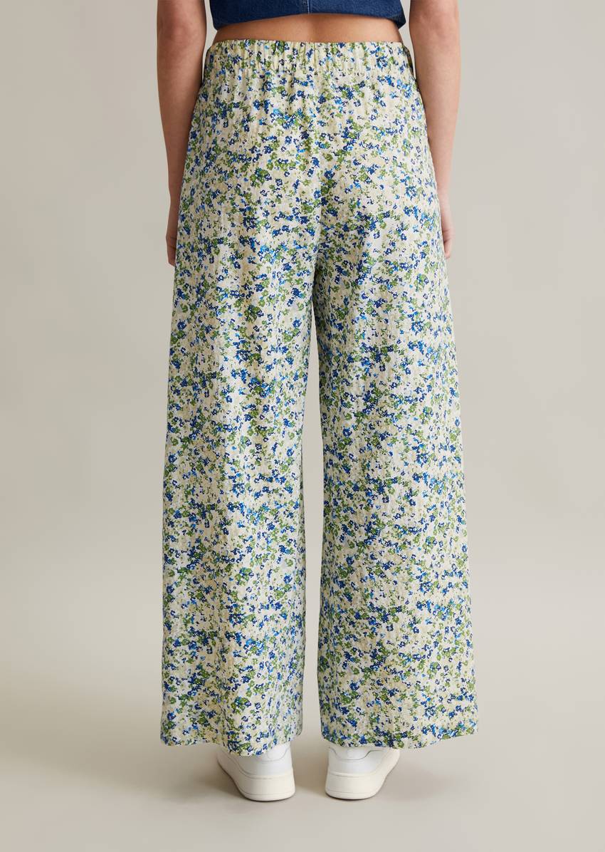 Relaxed print slip-on pants made from LENZING™ ECOVERO™ mix