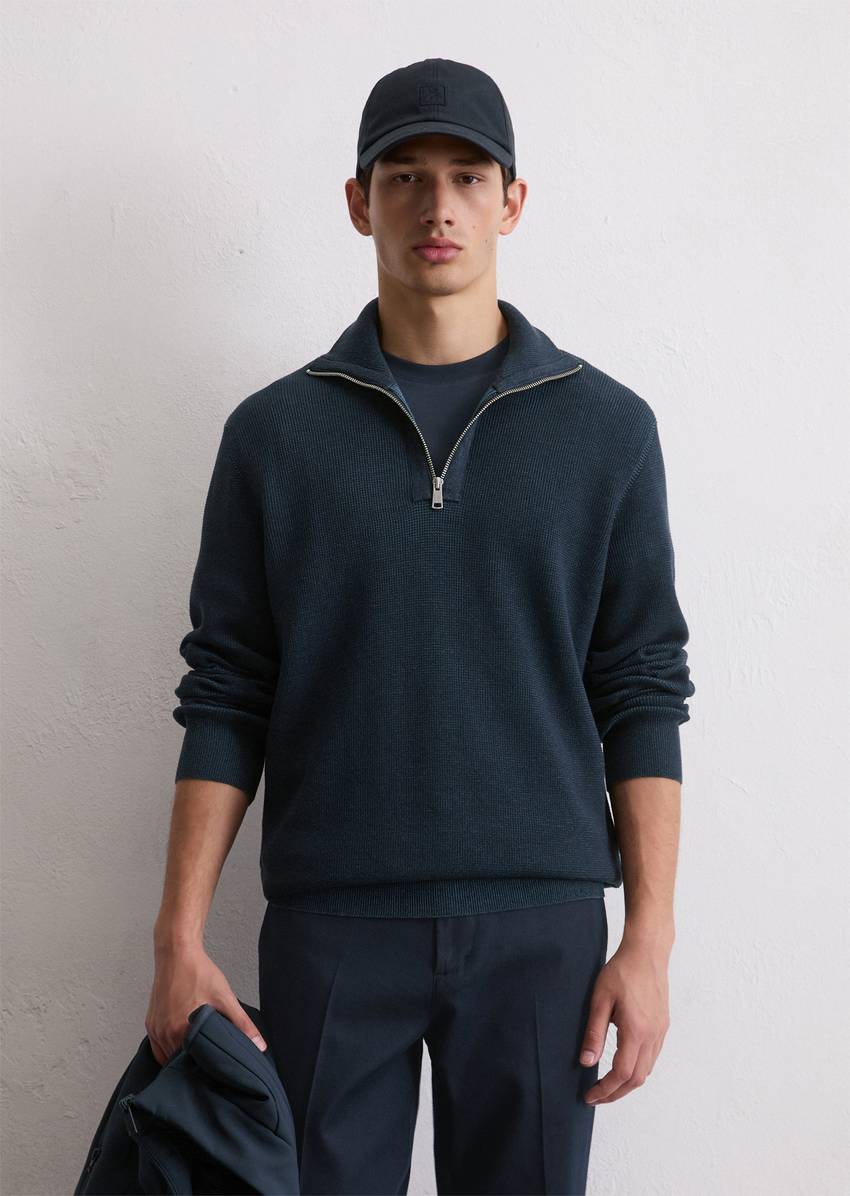 Troyer regular with yarn-dyed bi-color effect