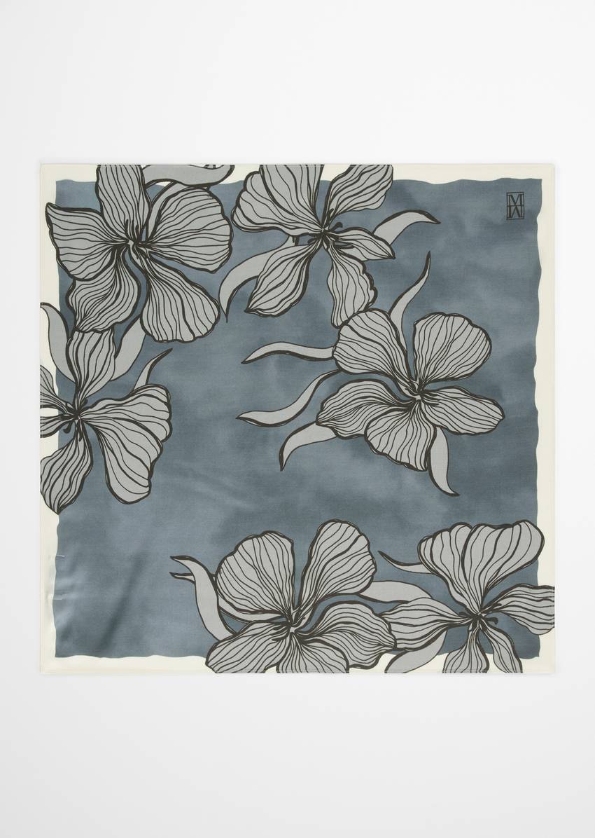 Shawl made from soft satin