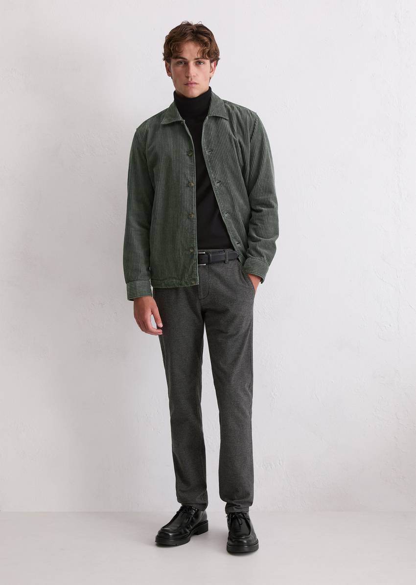 Chino model Stig shaped made from an organic cotton-lyocell mix