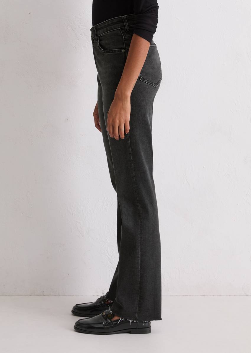 Jeans model Kiruna flared made from organic cotton blend stretch