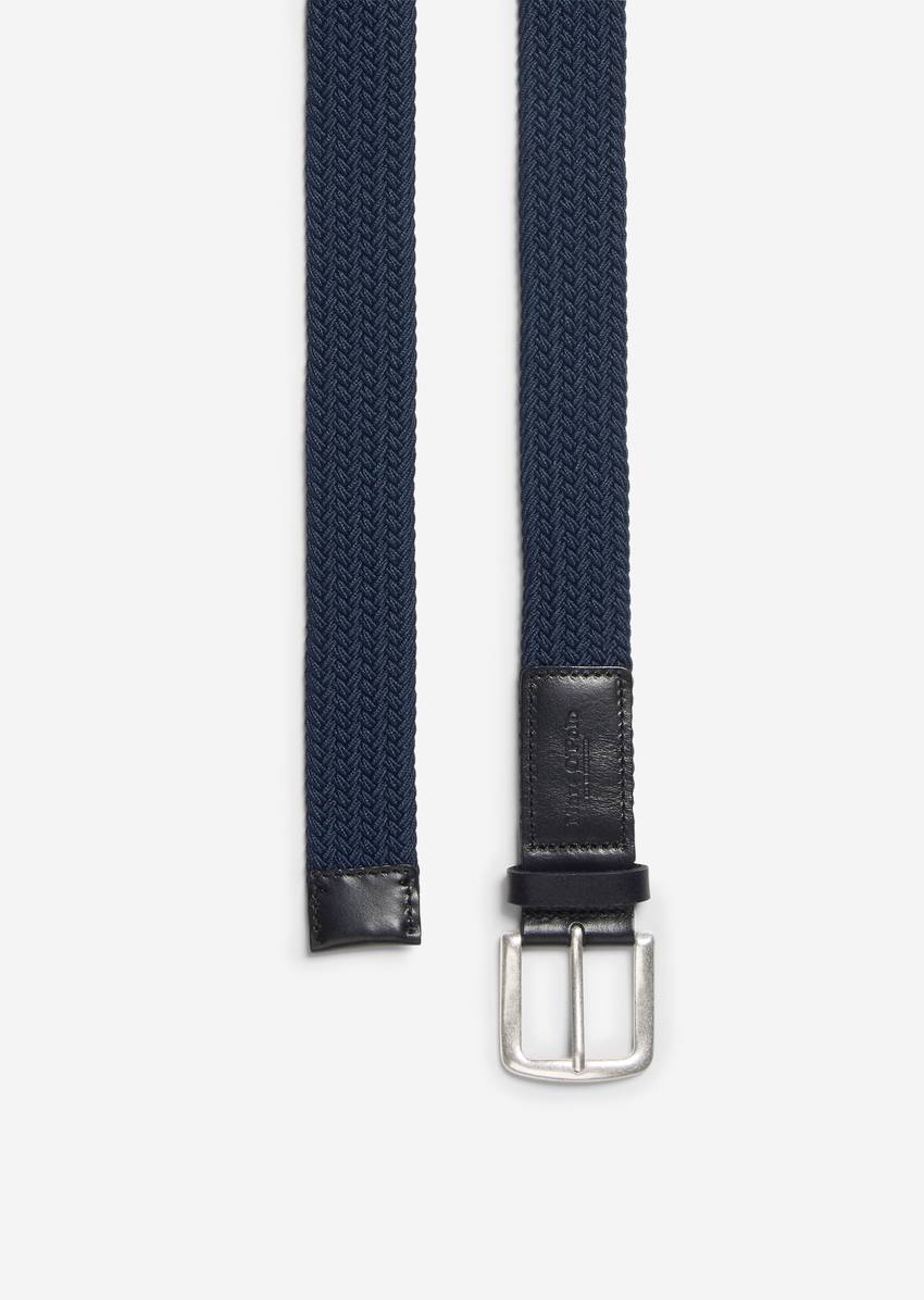 Braided belt made of recycled materials