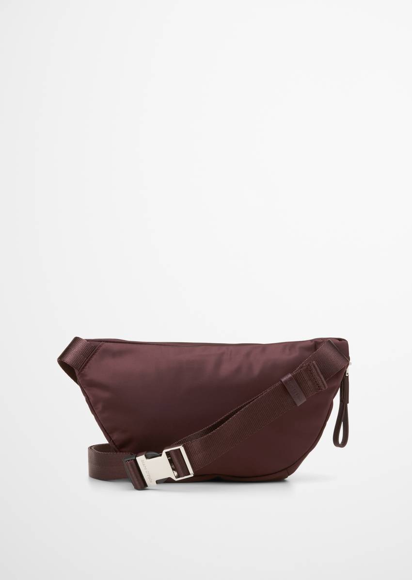 Fanny pack Made from water-repellent material