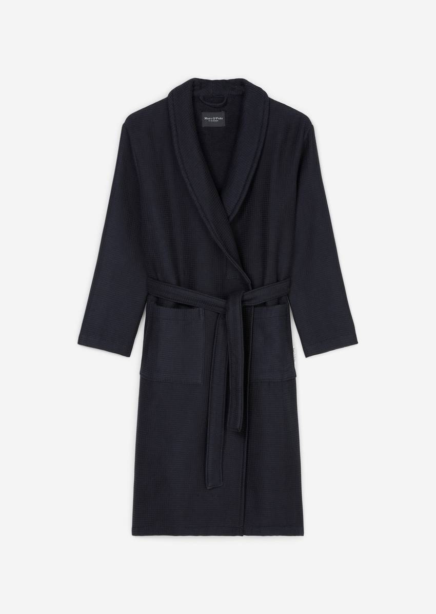 Premium men bathrobe made of waffle piqué and terry inside