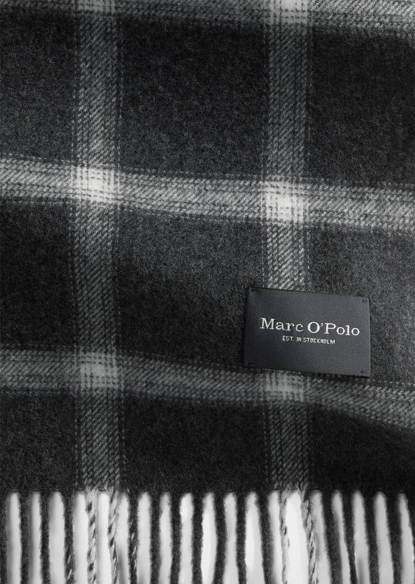 Scarf made from soft new wool