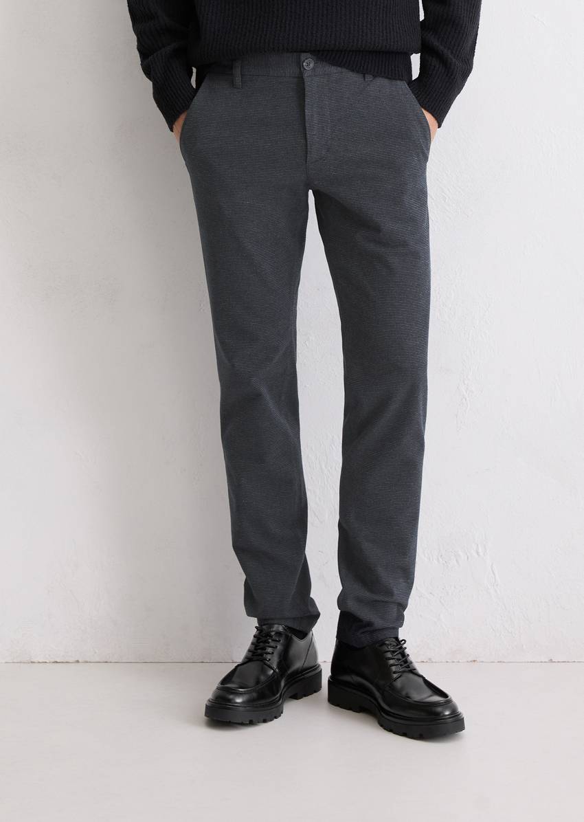 Chino model Stig shaped made from an organic cotton-lyocell mix