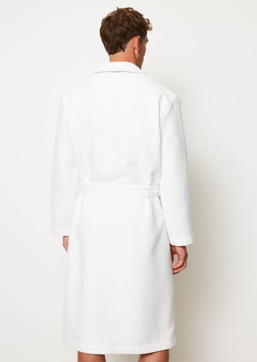 Premium men bathrobe made of waffle piqué and terry inside