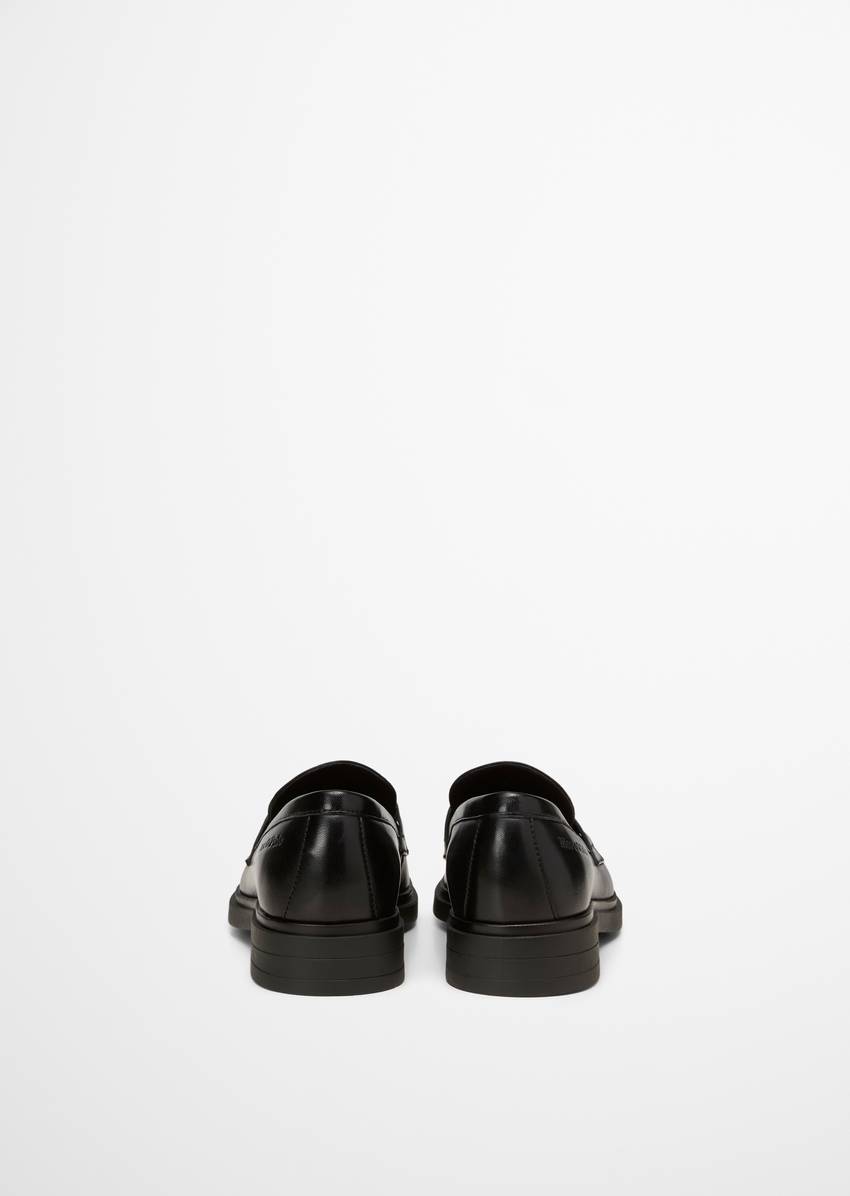 Penny loafer made from fine sheepskin