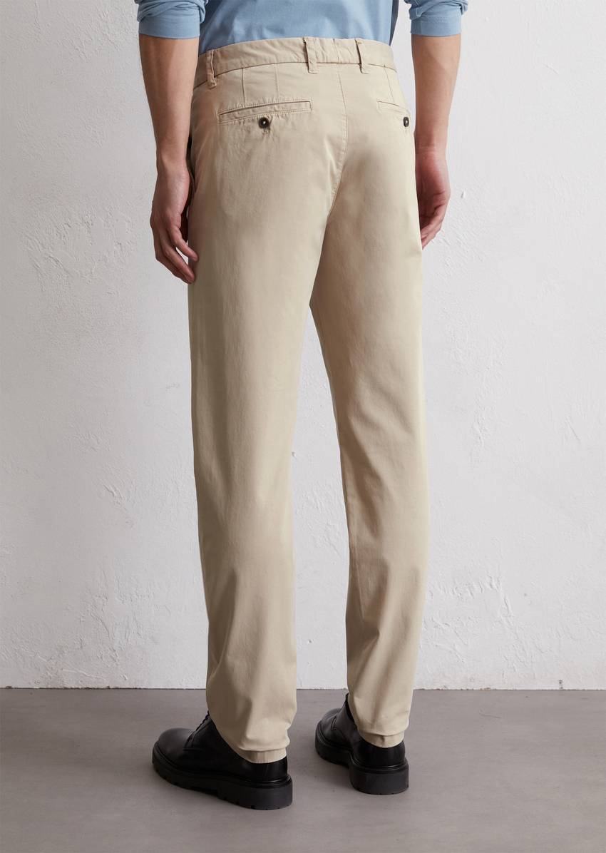 Chino model Osby tapered made from an organic cotton blend