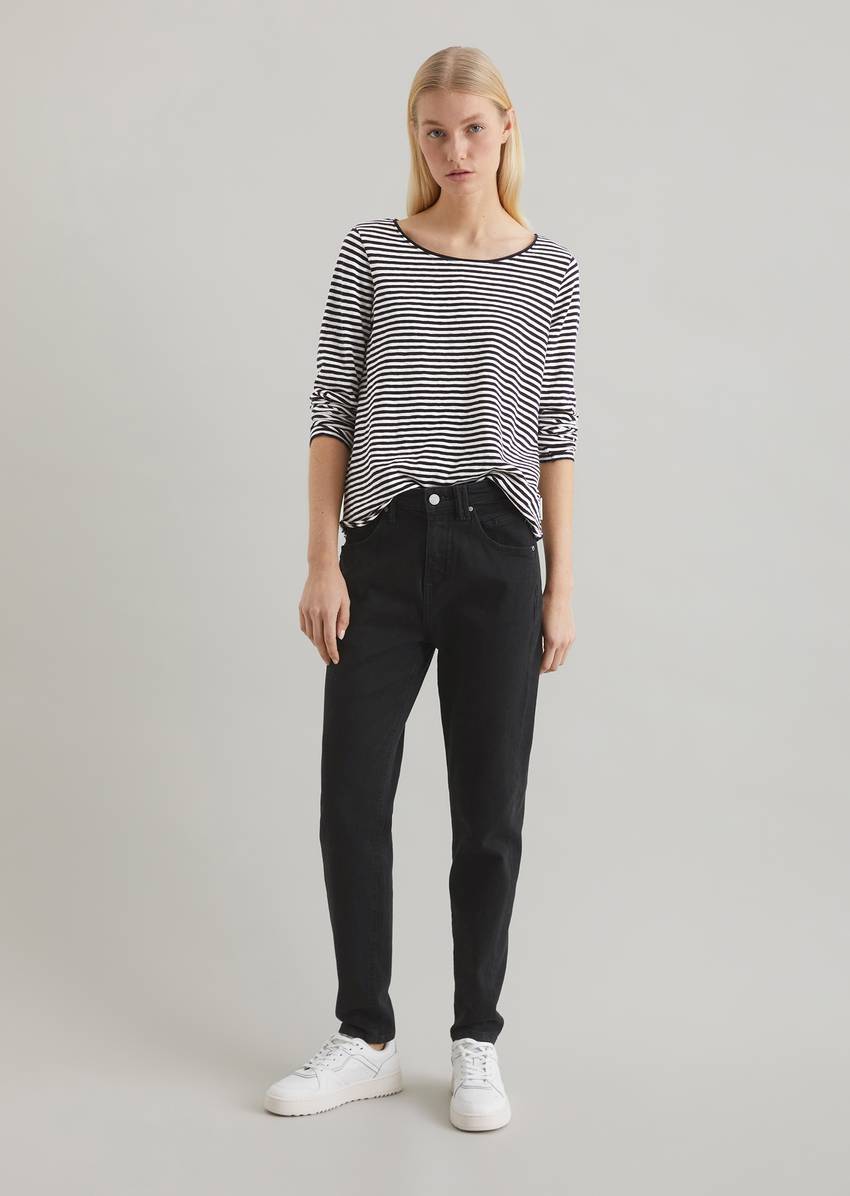 Long sleeve top made of organic cotton