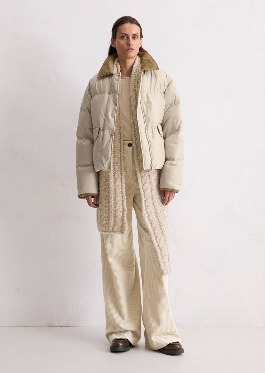 Regular puffer down jacket Barn jacket style made from recycled polyester