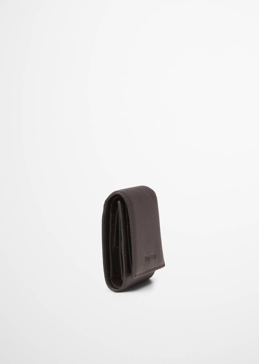 Combination wallet made from grained cowhide