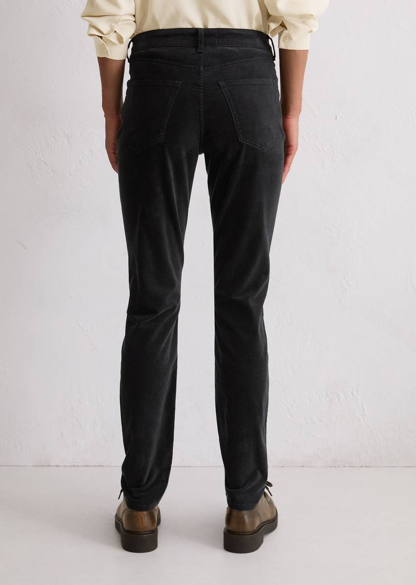 Velvet pants model Alkea slim made from an organic cotton stretch blend