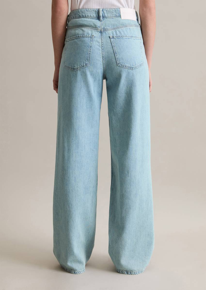 Jeans model Tomma wide with recycled linen from France