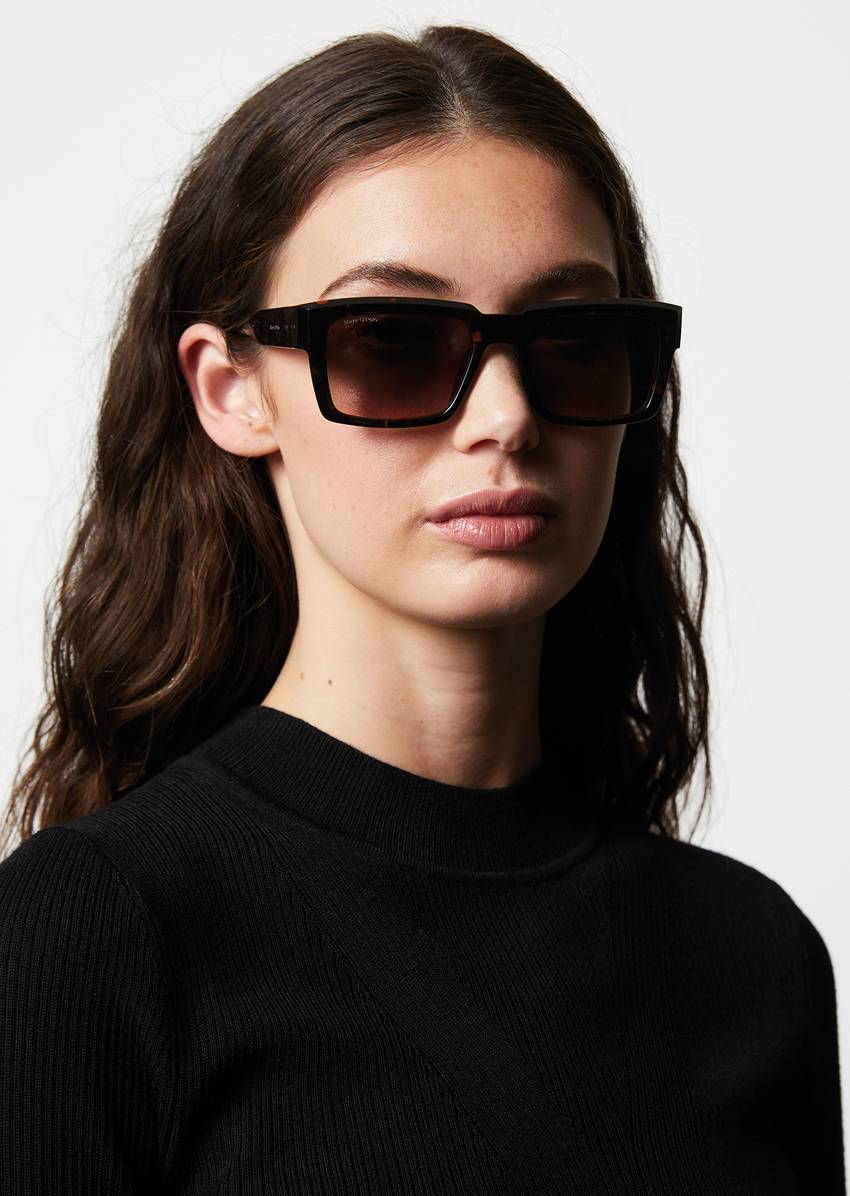 Unisex sunglasses made from lightweight organic acetate