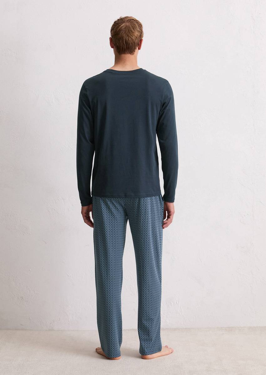 Lounge set made from pure organic cotton