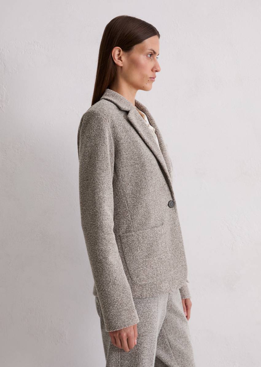 Relaxed jersey tweed blazer made from an organic cotton blend
