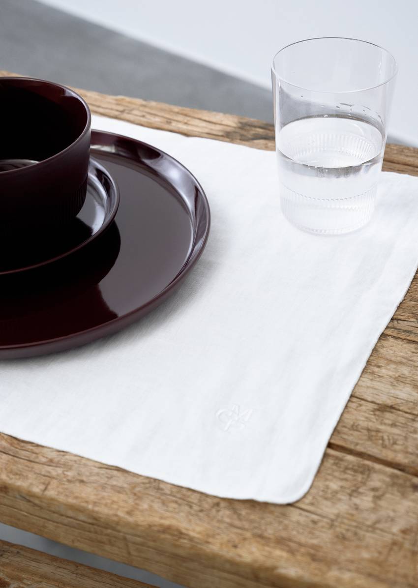 Placemat model Valka from pure linen