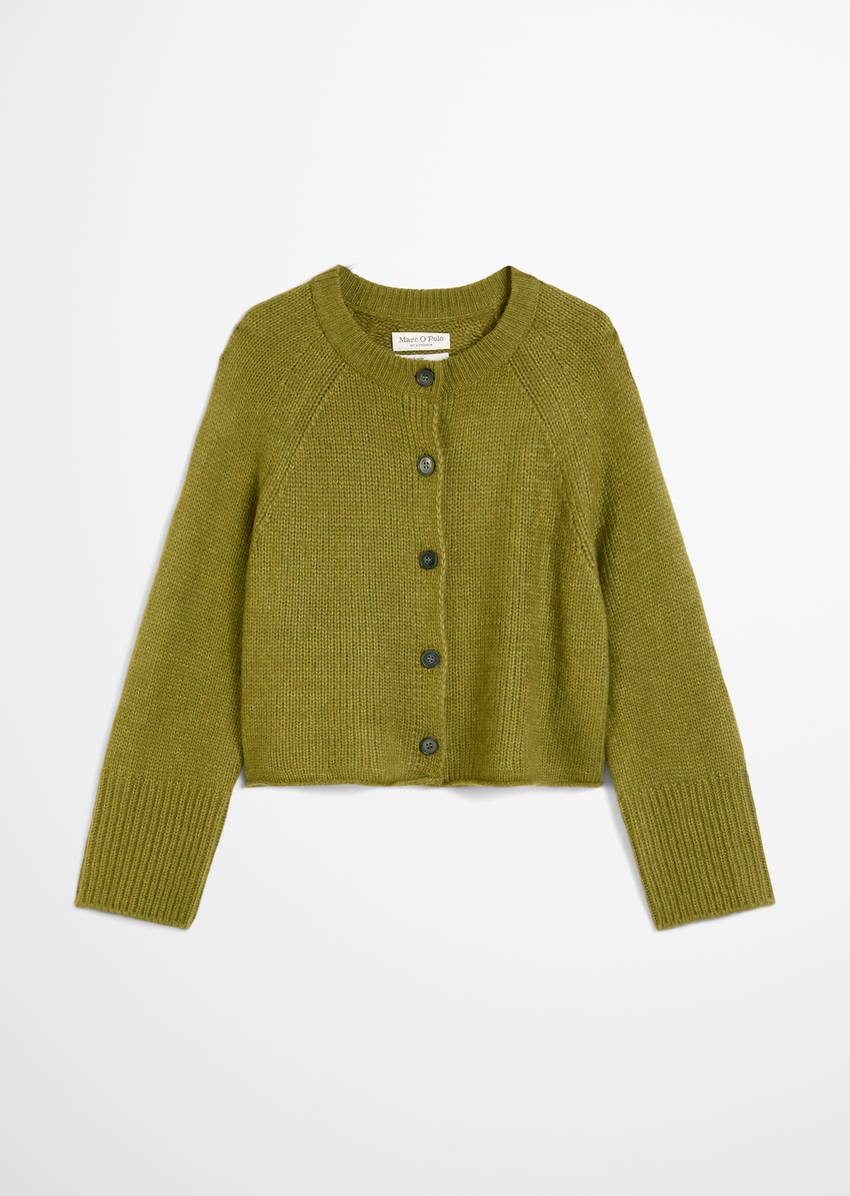 Cardigan loose made from a soft virgin wool blend