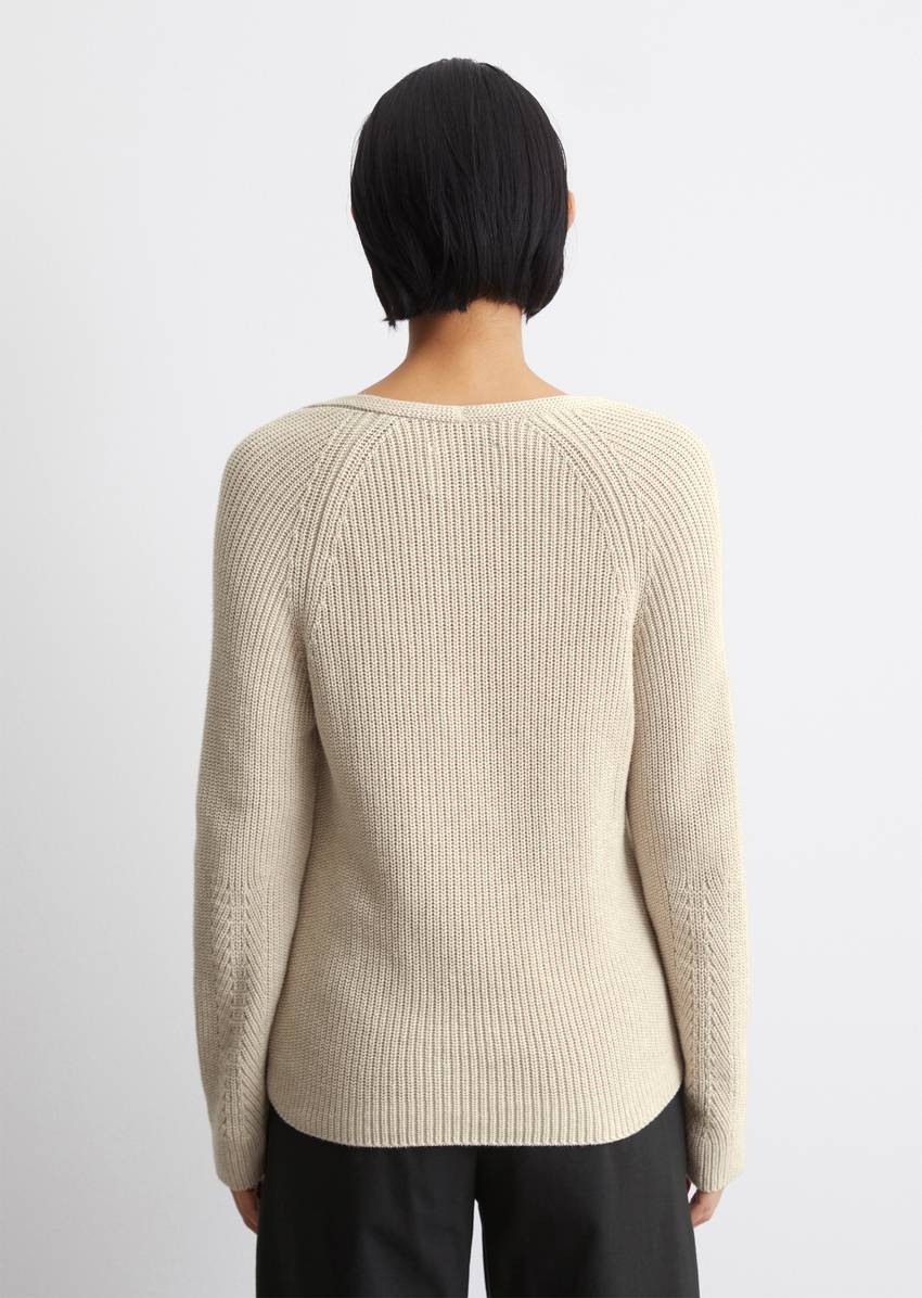 Sweater regular made from an organic cotton fabric