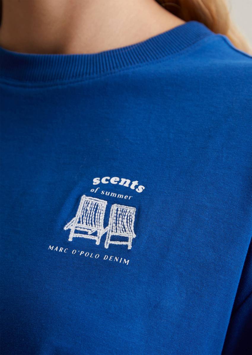 Basic relaxed T-shirt made from organic cotton