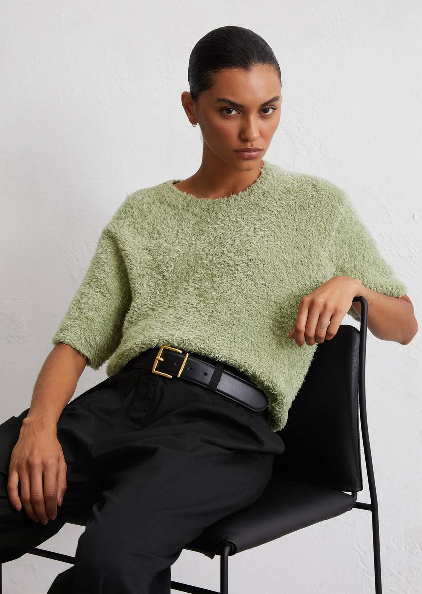 Fuzzy knit short sleeve sweater loose made from fluffy cotton yarn