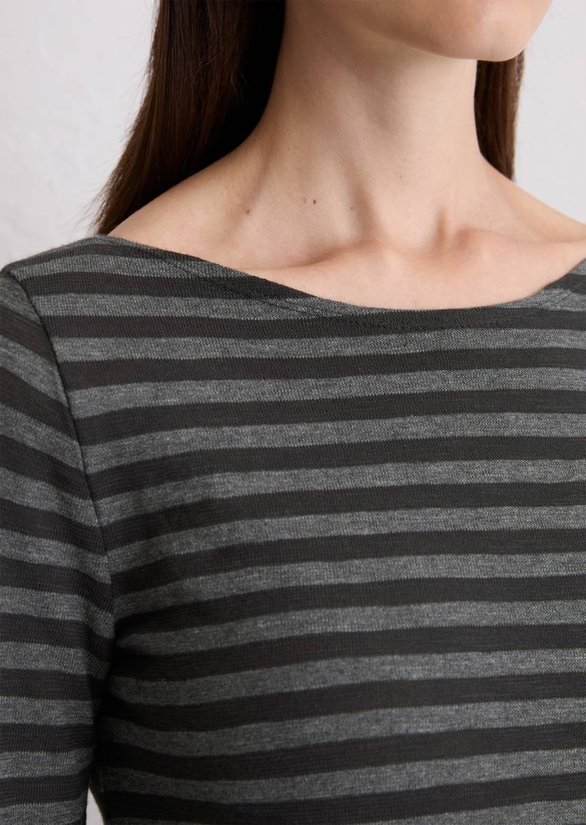 Striped longsleeve regular made from slub jersey