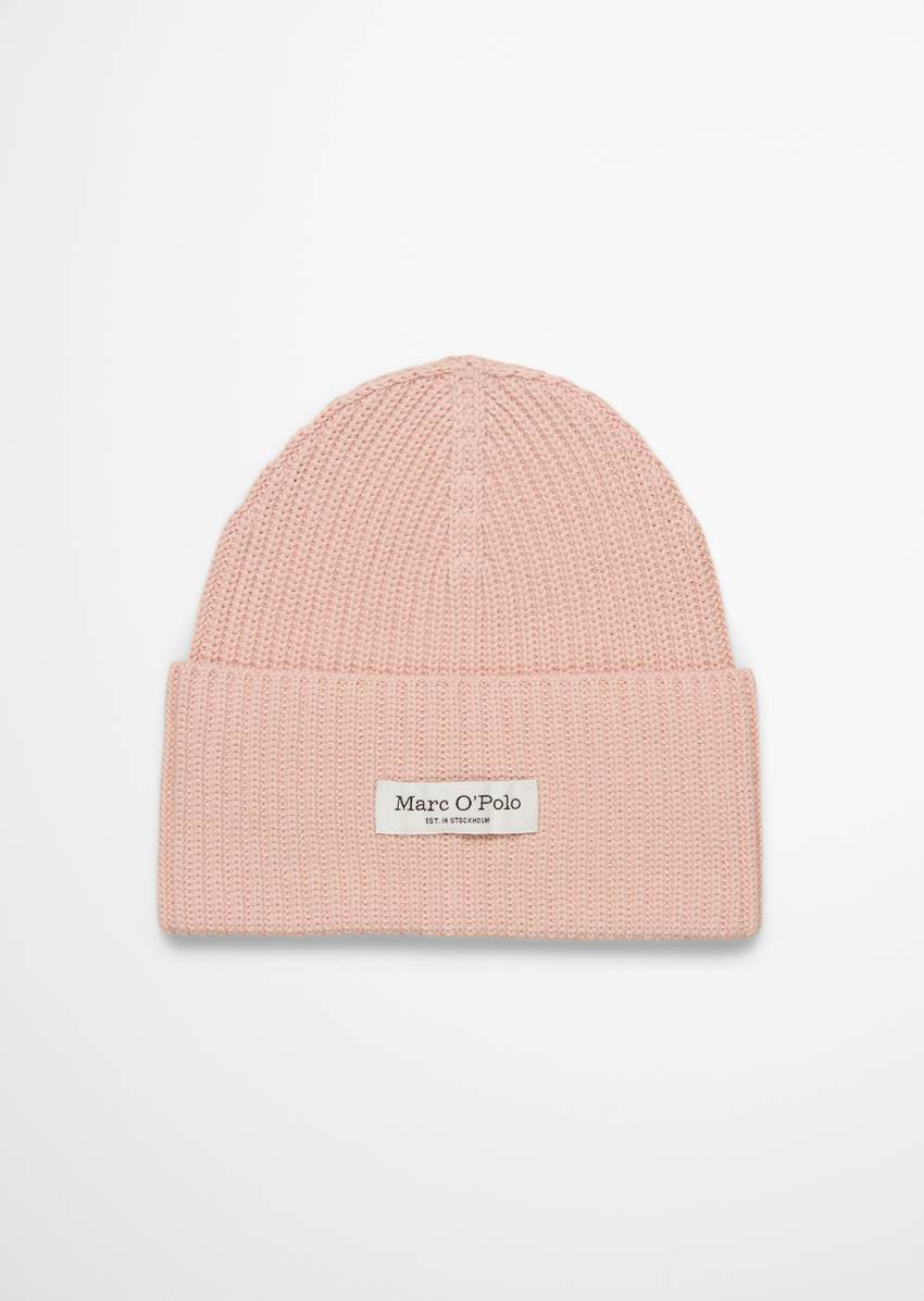 DfC knitted hat made from organic cotton