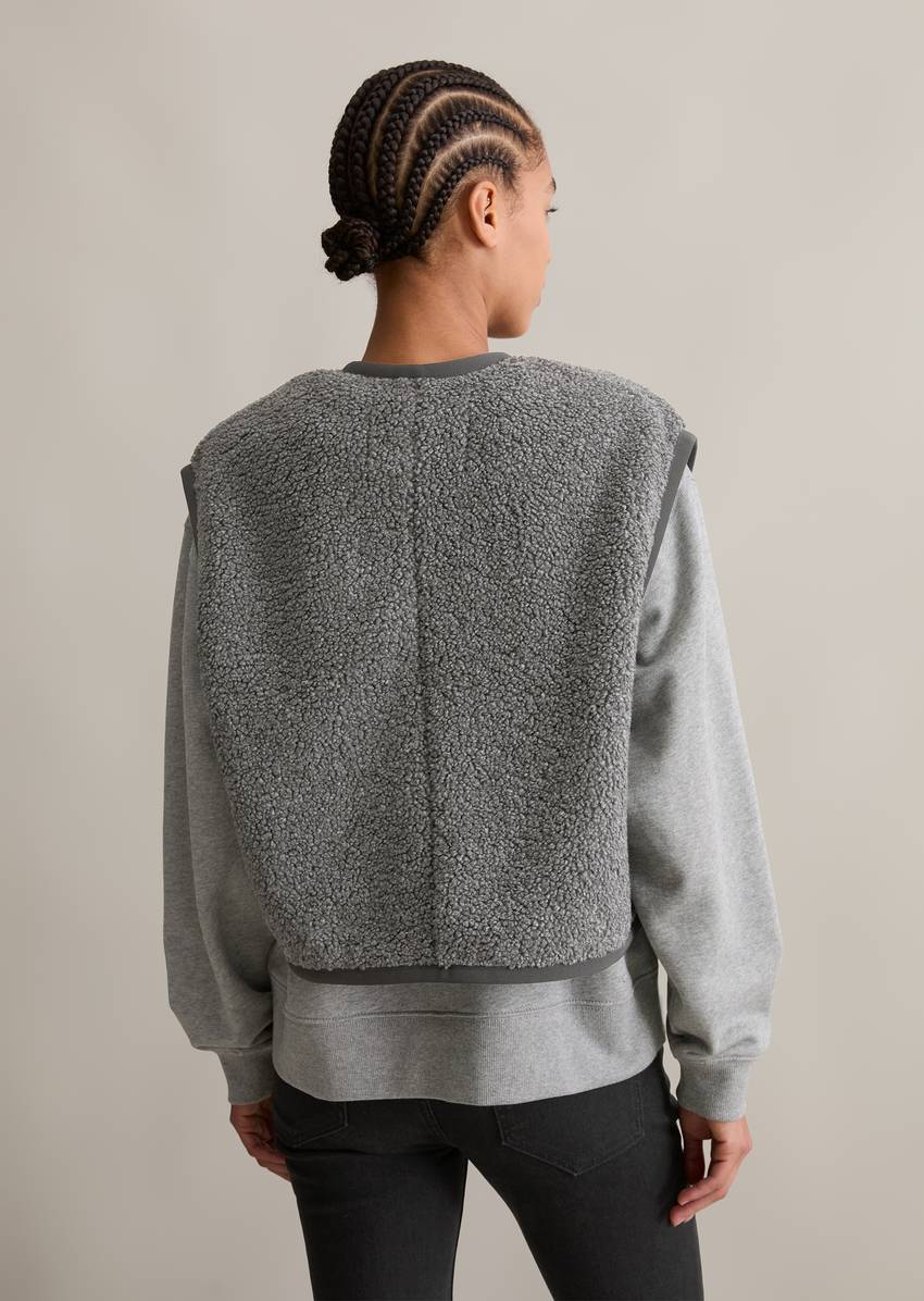 Relaxed teddy vest made from recycled polyester