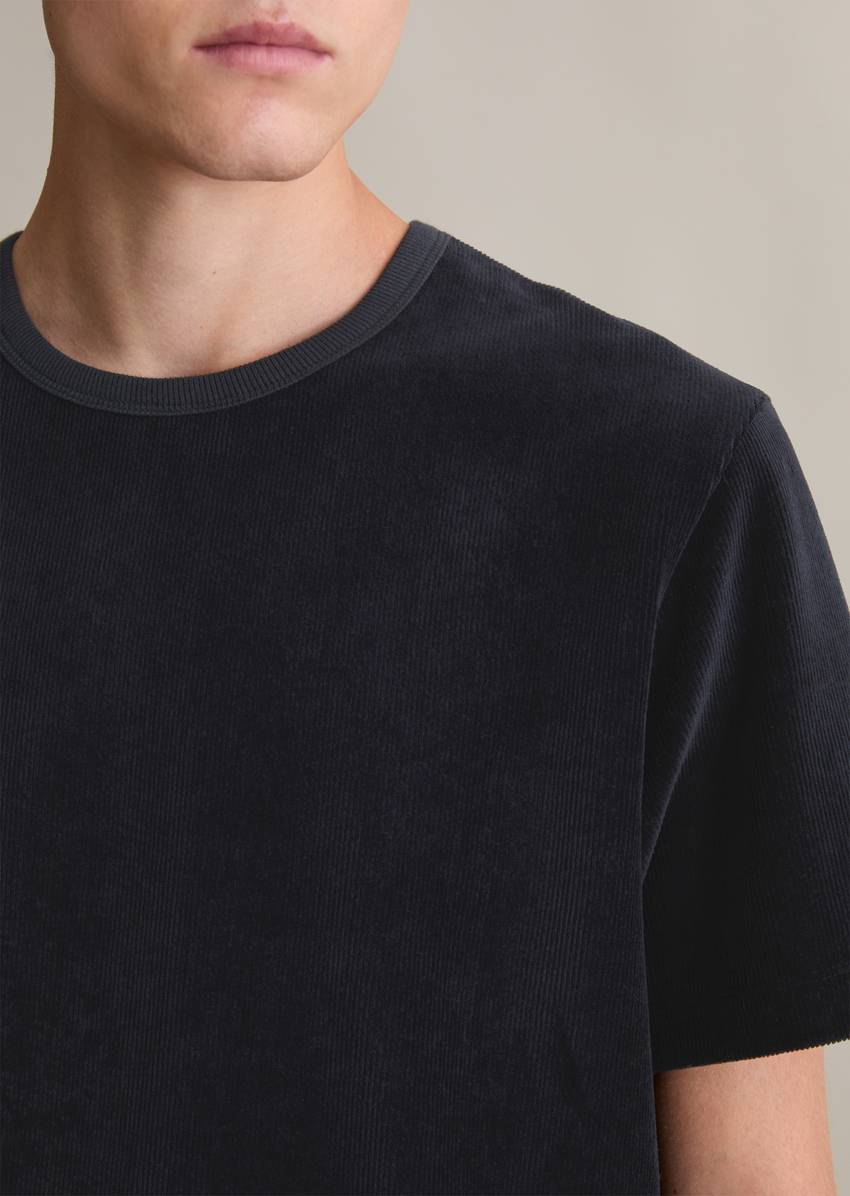 DfC T-Shirt relaxed made from soft terrycloth corduroy