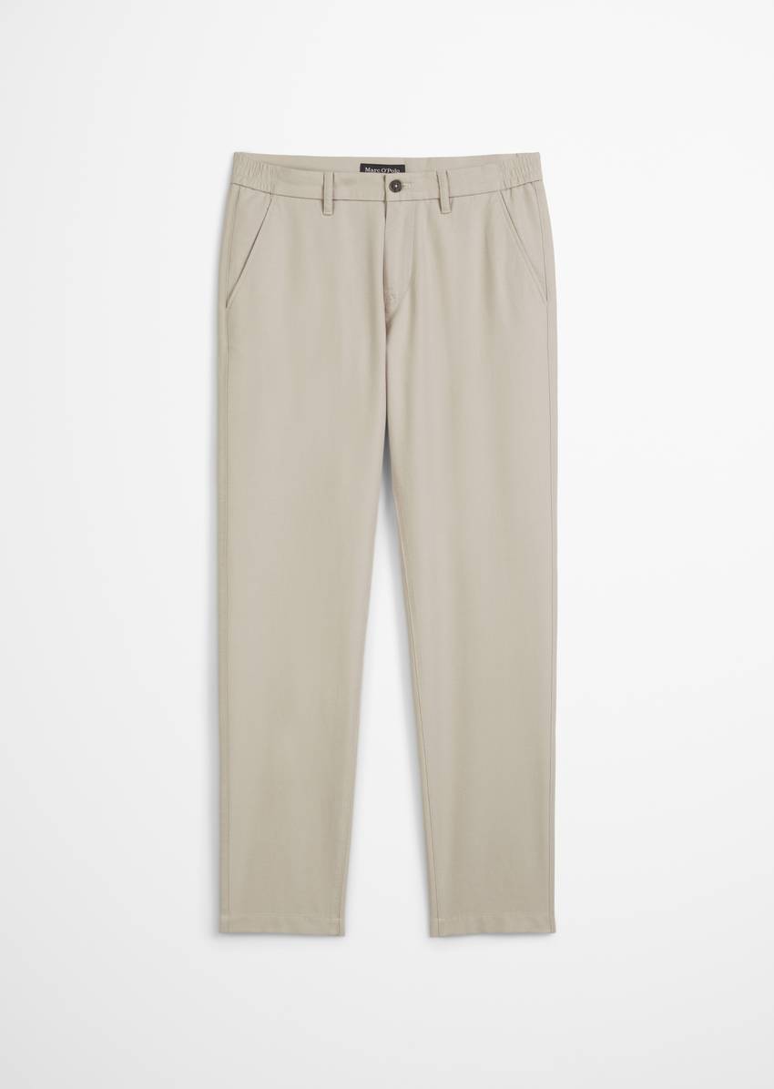 Chino Model Osby Jogger made from a cotton-linen blend