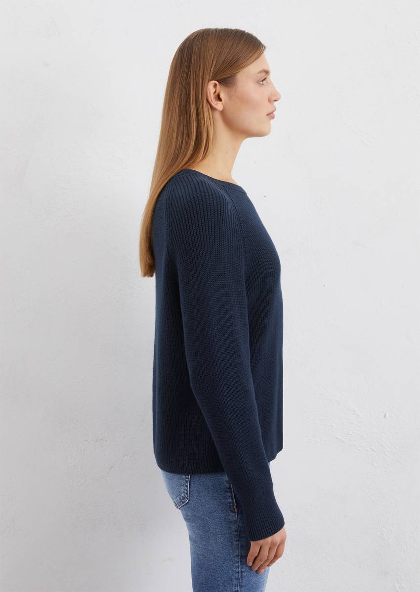 Round neck sweater loose Made of heavy-weight organic cotton