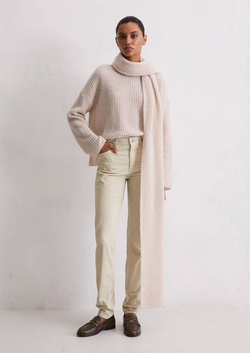 Velvet pants model Alkea slim made from an organic cotton stretch blend