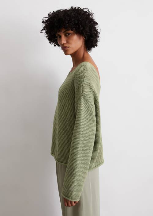 DfC oversize sweater made from organic cotton