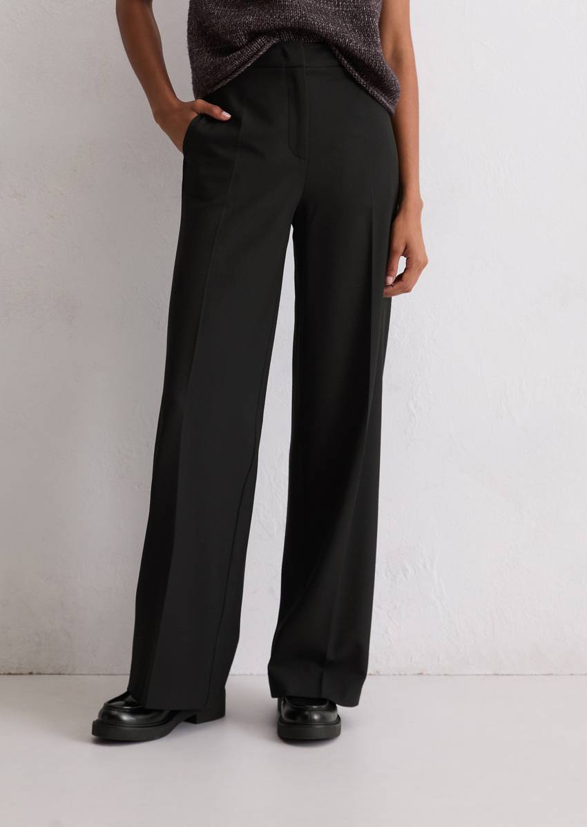 Culotte-style ankle length trousers made from soft flannel