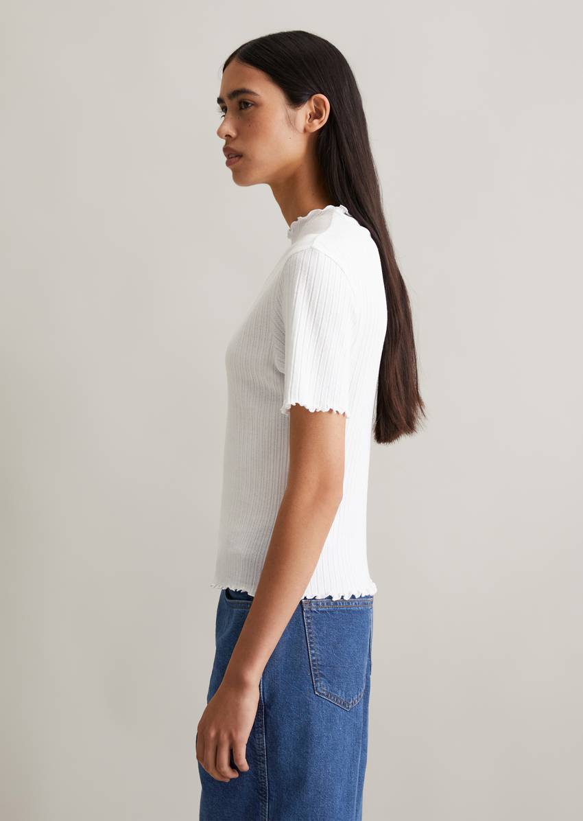 T-shirt made from modern ribbed jersey