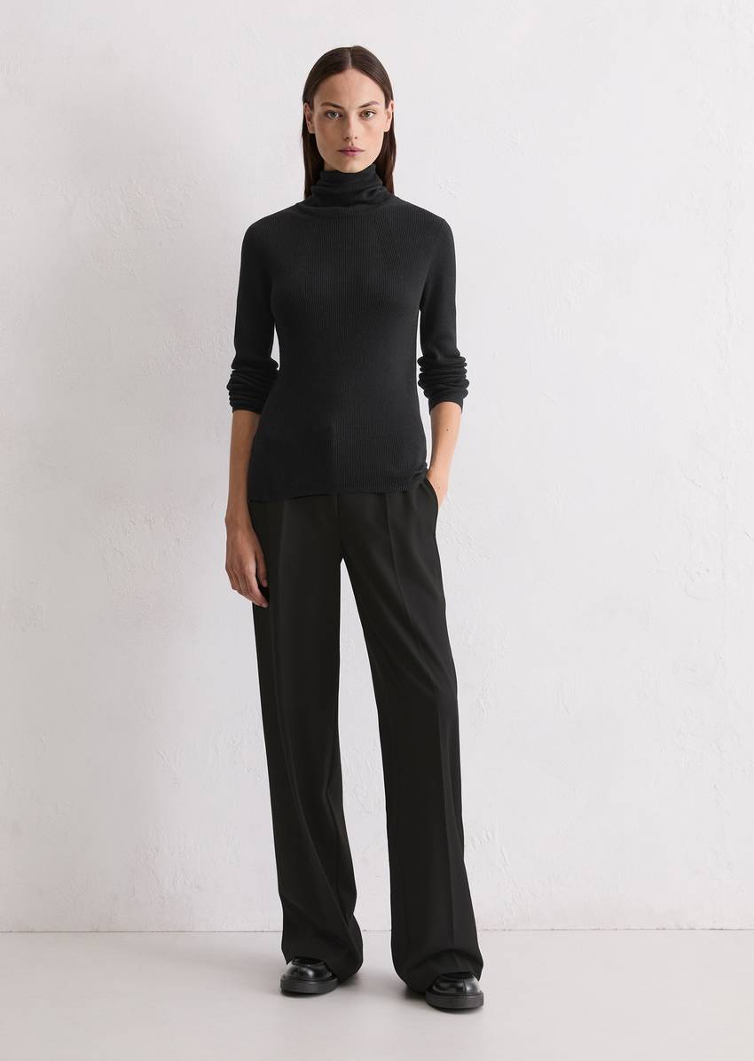 Turtleneck sweater slim made from organic cotton