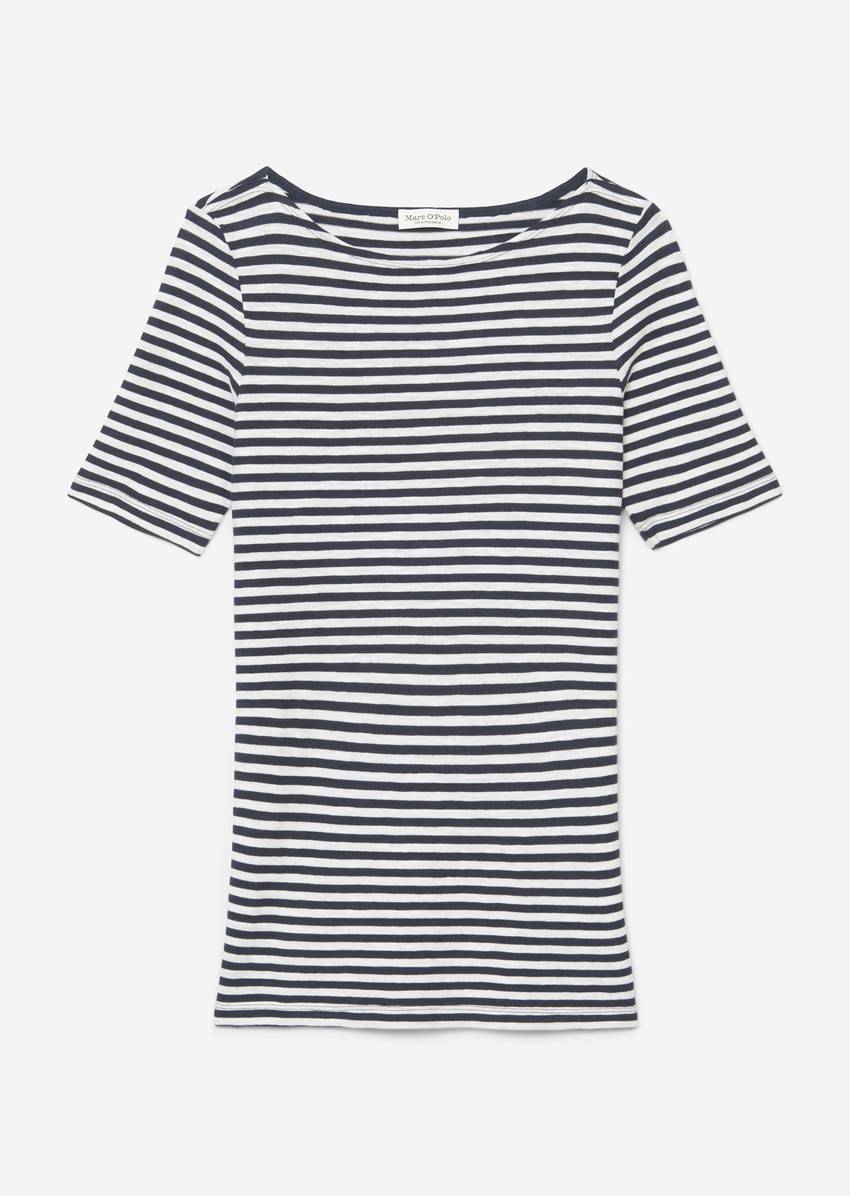 Striped T-shirt in a slim fit Made of organic cotton jersey
