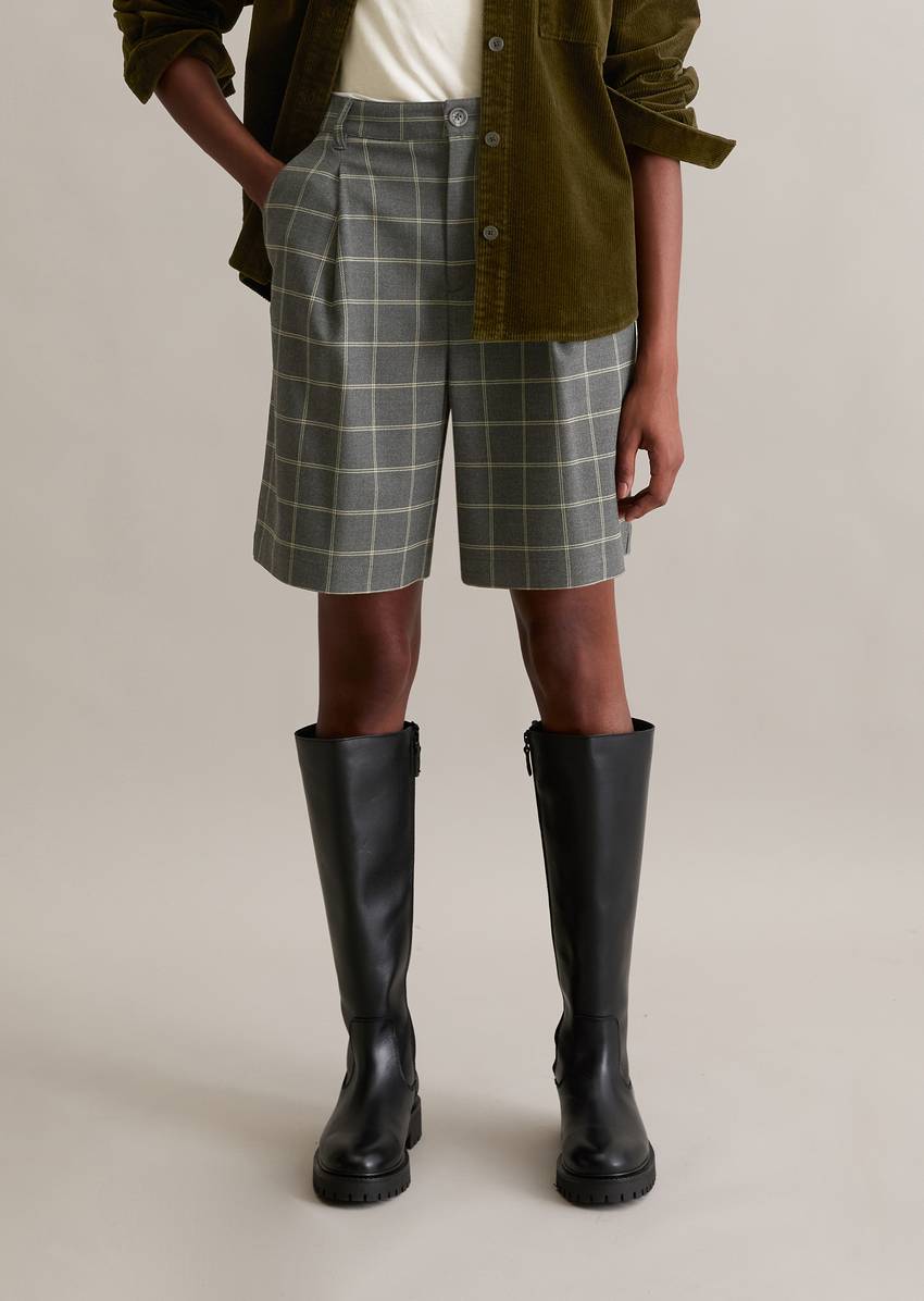 Checked Bermuda wide with recycled polyester and viscose