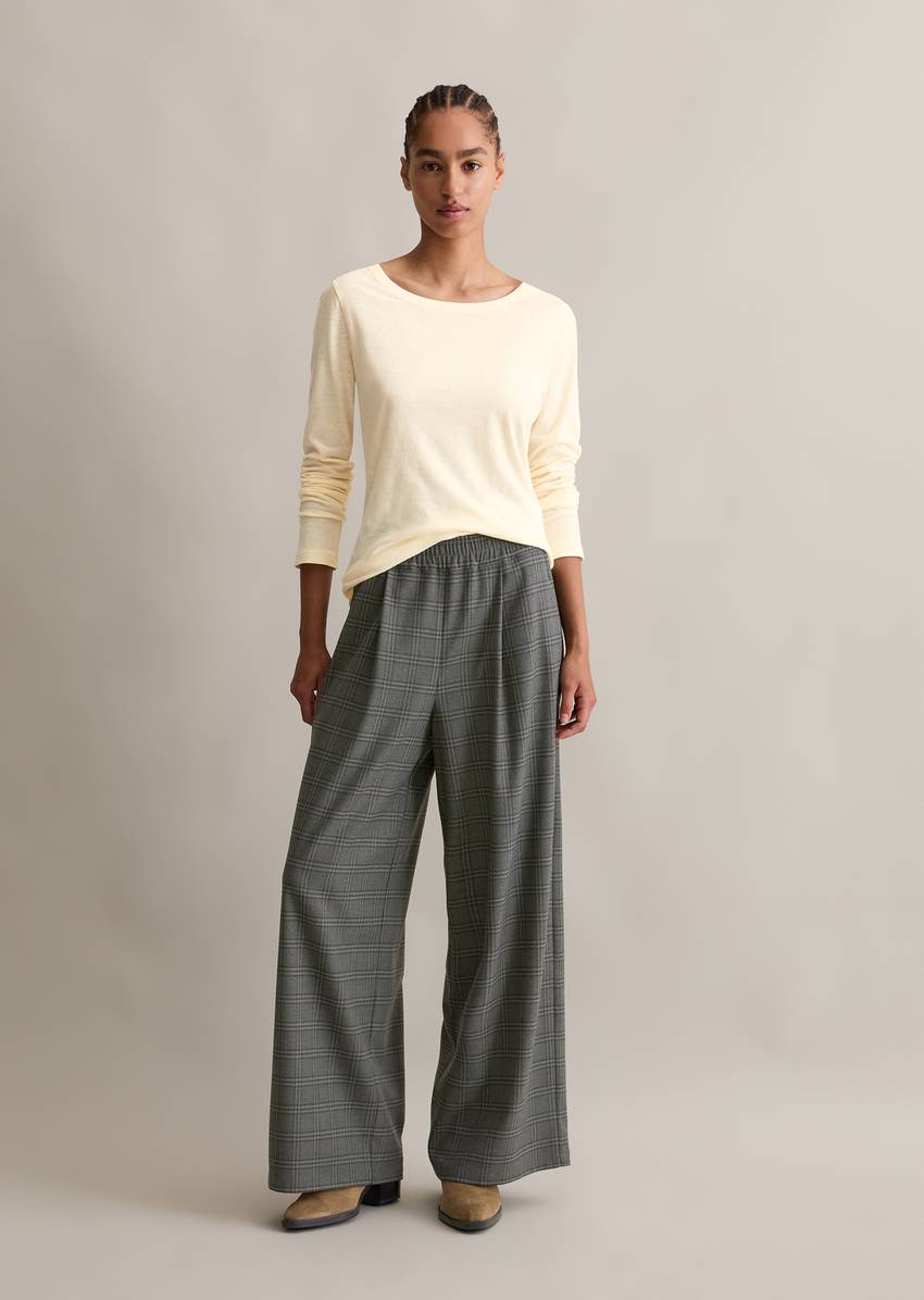 DfC longsleeve slim made from particularly soft slub jersey