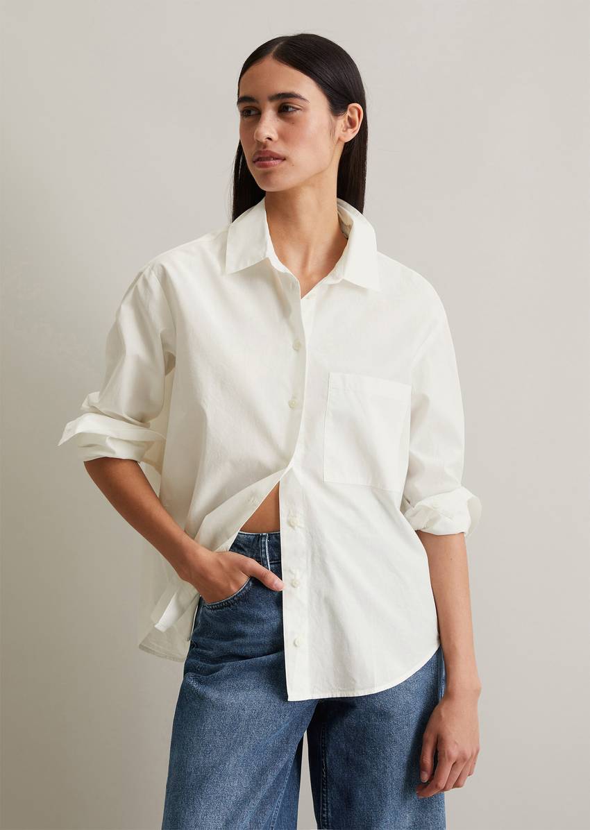 Loose-fitting blouse Made of pure organic cotton
