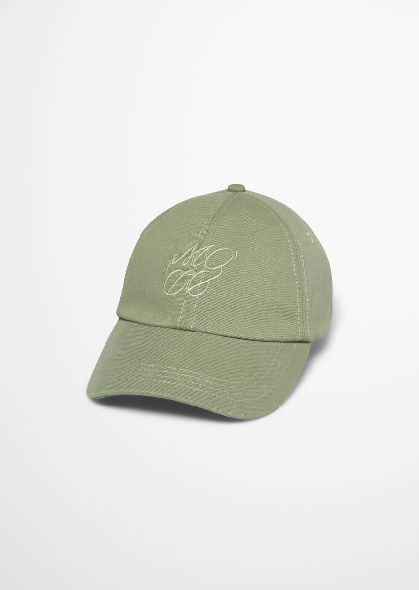 Cap made from pure cotton twill