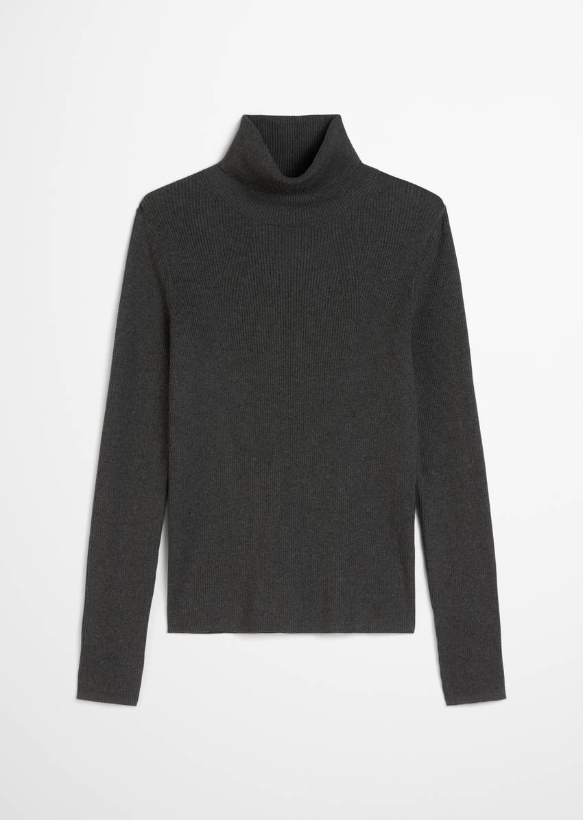Turtleneck sweater slim made from organic cotton