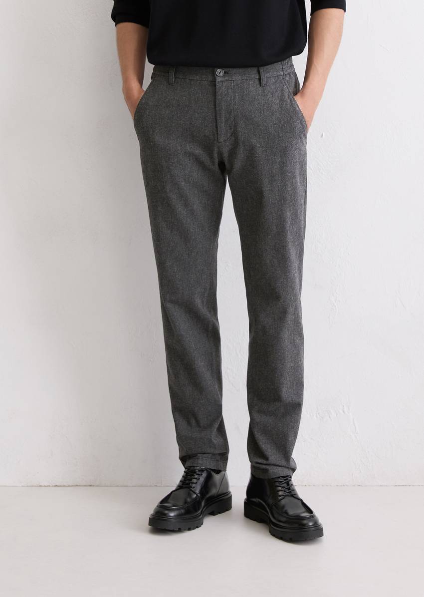 Chino model Stig shaped made from an organic cotton-lyocell mix